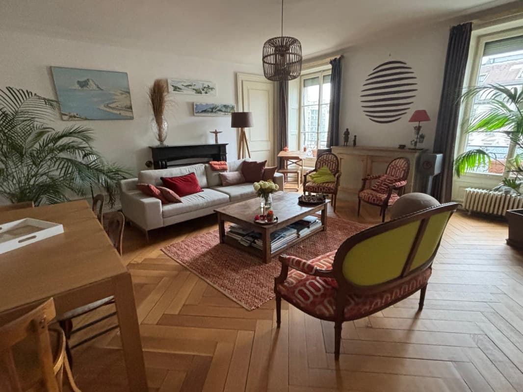 Appartement de 5 pièces au 4ème étage – Geneve 1201